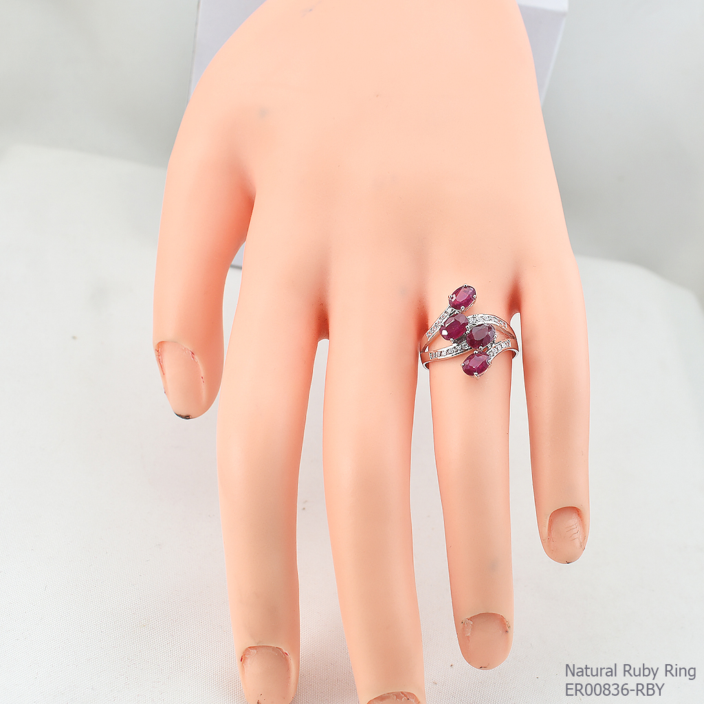 SKJewelryfactory แหวนเงินแท้ 92.5% ฝังพลอยทับทิมแท้ ดีไซด์หรูหรา ER00836-RBY
