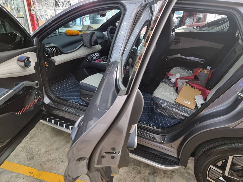 บันไดข้างตรงรุ่น สำหรับ Atto3