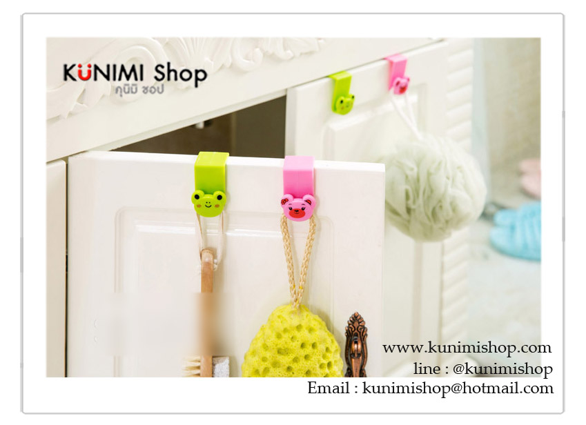 ตะขอที่แขวนสิ่งของอเนกประสงค์ เช่น แขวนของใช้ในครัว ของใช้ในห้องน้ำ สามารถนำไปเกี่ยวได้ที่ขอบประตู ขอบตู้ ทำให้หยิบใช้งาน ประหยัดพื้นที่ในการจัดเก็บ