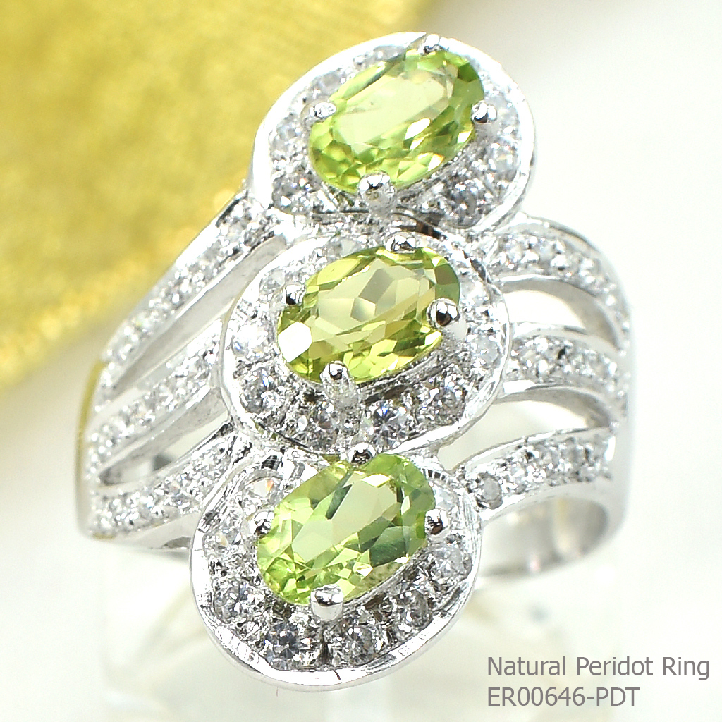 SKJewelryfactory แหวนเงินแท้ 92.5% ฝังพลอยเพอริดอทแท้ สไตล์หรูหรา ER00646-PDT