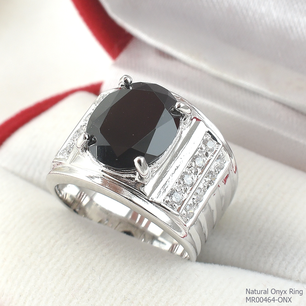 SKJewelryFactory แหวนทรงนี้ขายดีมาก แหวนชายนิลแท้ ดีไซส์ข้างฝังเพชร 2แถว พร้อมลอนที่ก้านแหวน สวยมาก MR00464-ONX