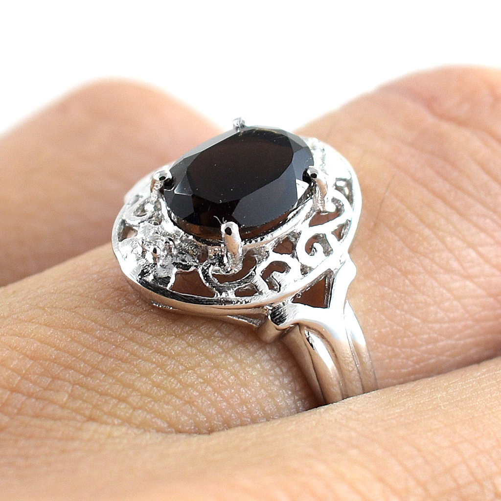 SKJewelryfactory แหวนเงินแท้ 92.5% ฝังพลอยสโมกกี้ควอทซ์แท้ ER01760-SMQ