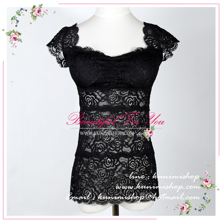 เสื้อซับใน เต็มตัว   เนื้อผ้าลูกไม้ทั้งตัว มีซับใน    ทรงสวย จะใส่เดี่ยวๆ หรือมีเสื้อคลุมอีกตัว ก็สวยคะ    เนื้อผ้ายืดหยุ่น รับกับรูปร่าง ใส่แล้วดูเพียวคะ         ขนาด  : FREE SISE ( รอบอกไม่เกิน 35 นิ้วคะ)        มี 2 สี  :   สีขาว  สีดำ