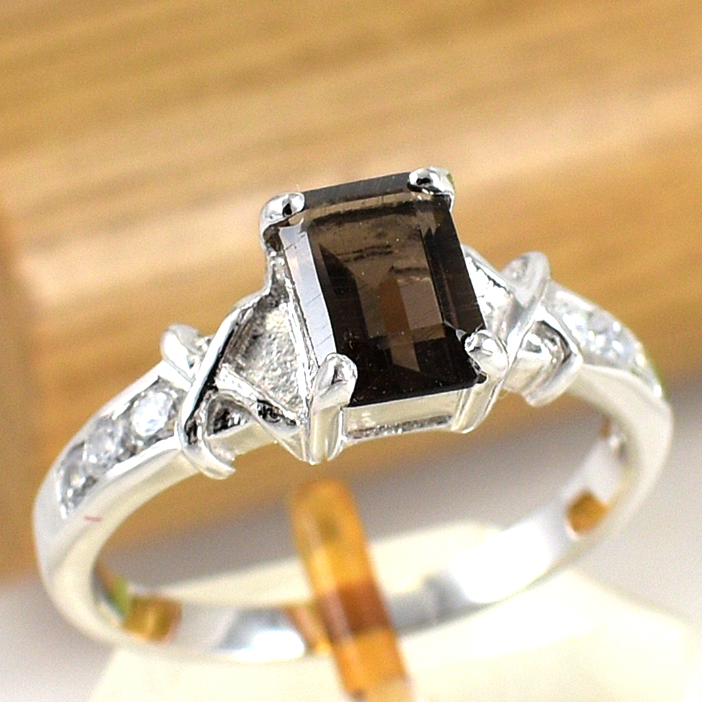 SKJewelryFactory แหวนเหลี่ยม พลอยสโมกกี้ควอทซ์แท้ ER00792-SMQ