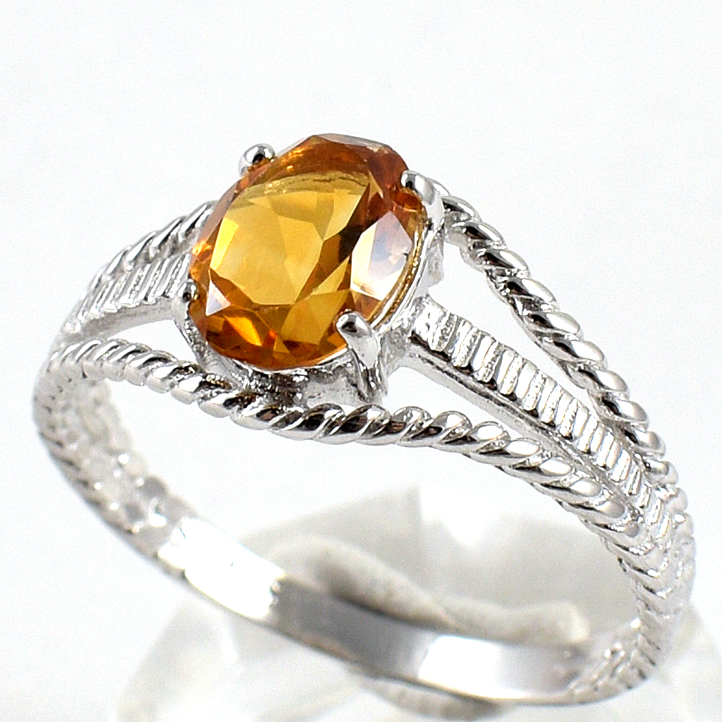 SKJewelryfactory แหวนพลอยซิทรินแท้ สร้างความโดดเด่น ตัวเรือนลายเกลียว ER00026-CIT