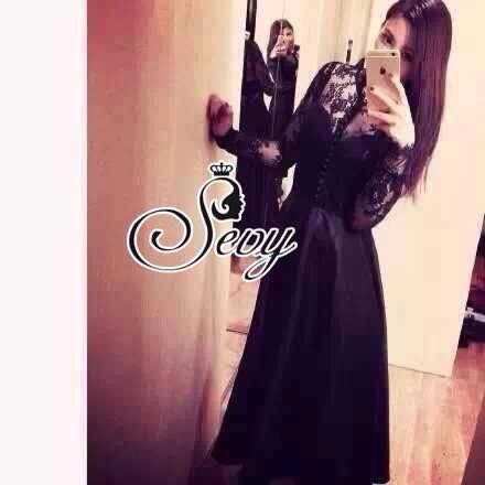 พร้อมส่ง เดรสสุดหรูตัวนี้สามารถใส่ออกงานได้เลยค่ะ