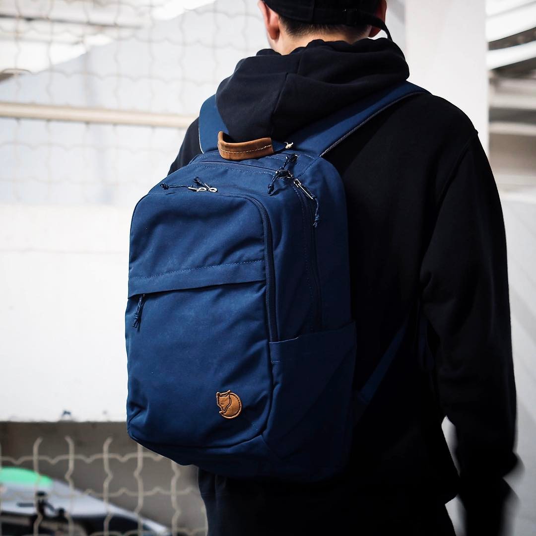 Fjallraven - RAVEN MINI เป้เด็ก ขนาด 7 ลิตร สีน้ำเงินเข้ม (์Navy)