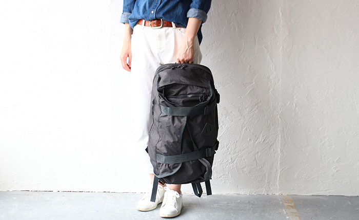 Coleman - ATLAS OPT – 35 L Navy (สีน้ำเงิน) リュックサックバックパックアトラスオプト