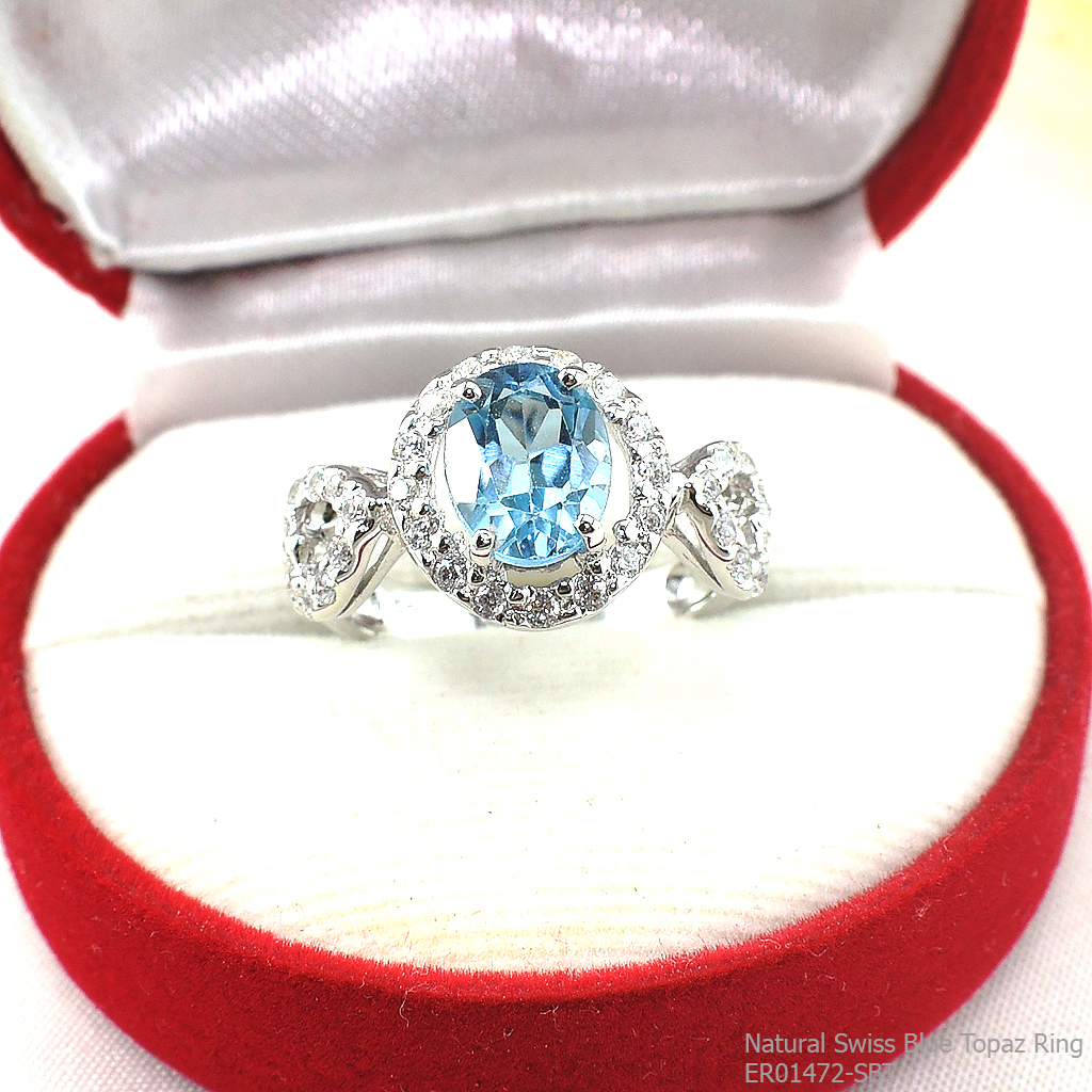 SKJewelryfactory แหวนพลอยสวิสบลูโทปาซแท้ ล้อมเพชร ตัวเรือนเงินแท้ 92.5% ER01472-SBT