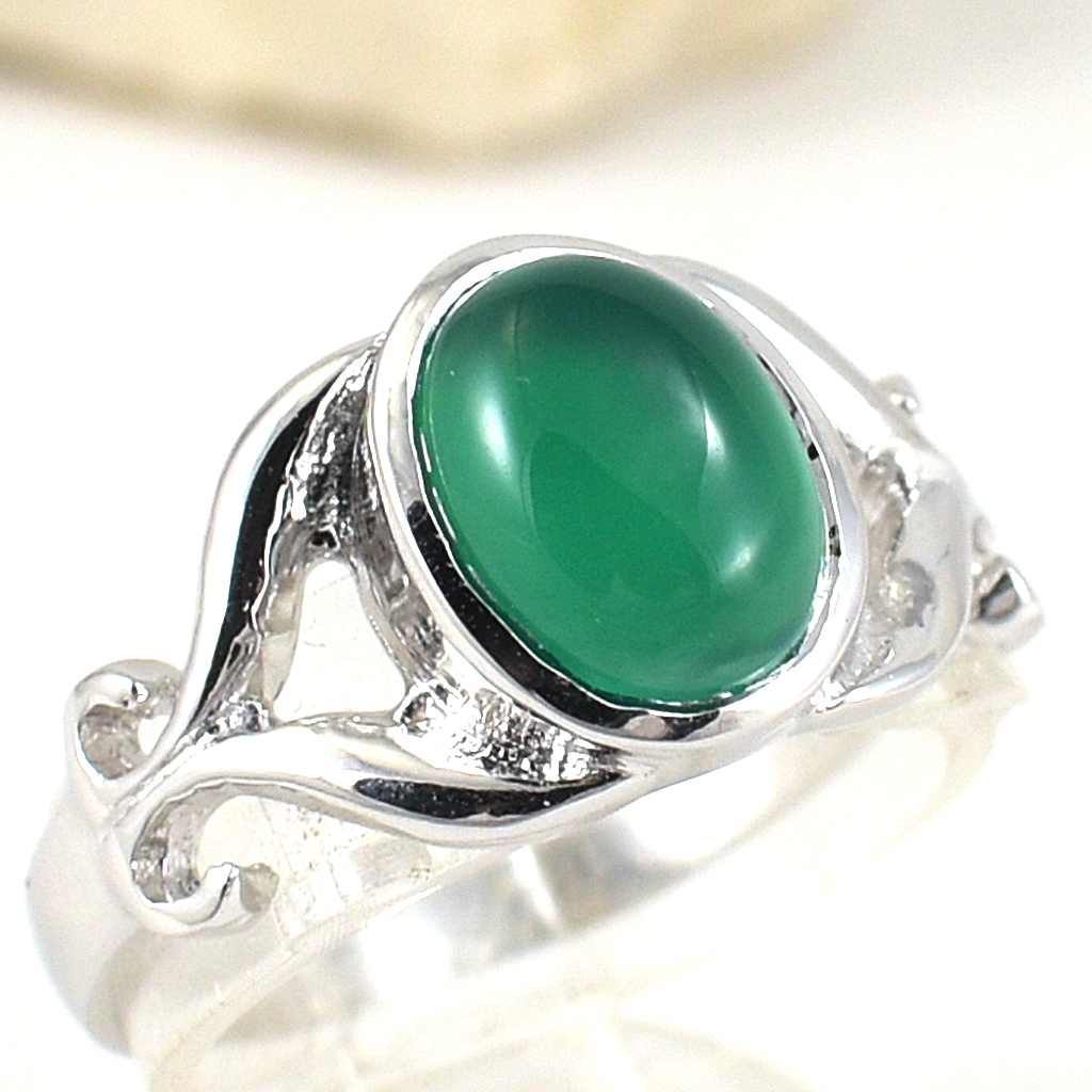 SKJewelryFactory แหวนเงินแท้ พลอยสีดุจดั่งเขียวมรกต พลอยทรงหลังเบี้ย ER02414-GAC