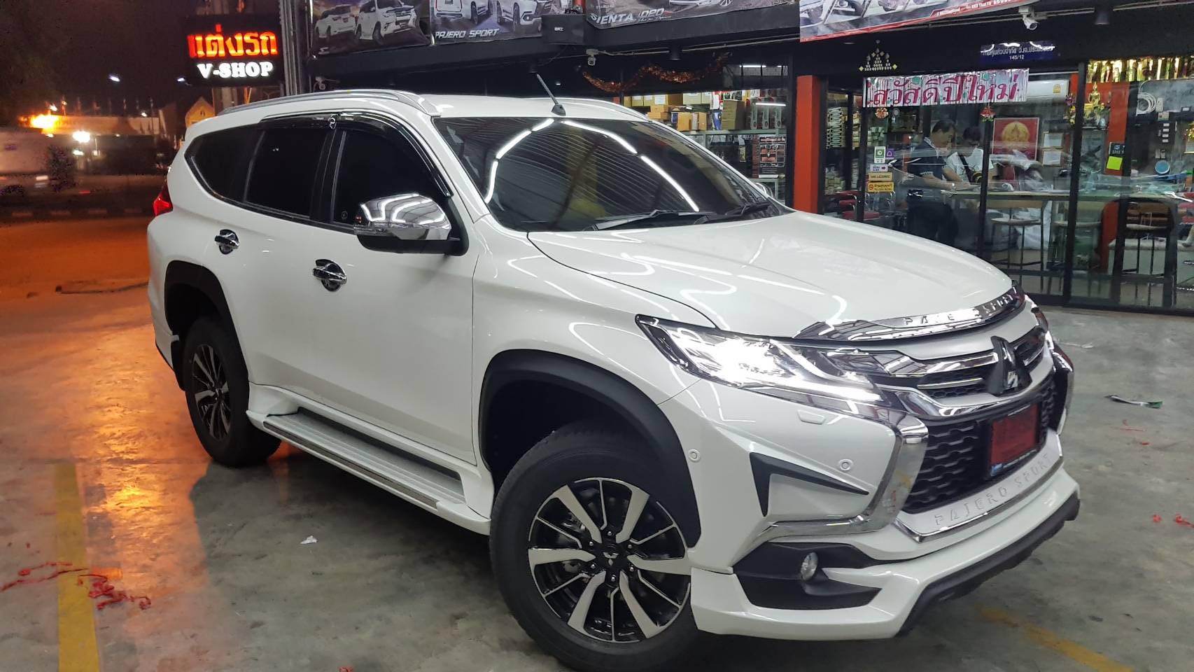 pajero_fjs