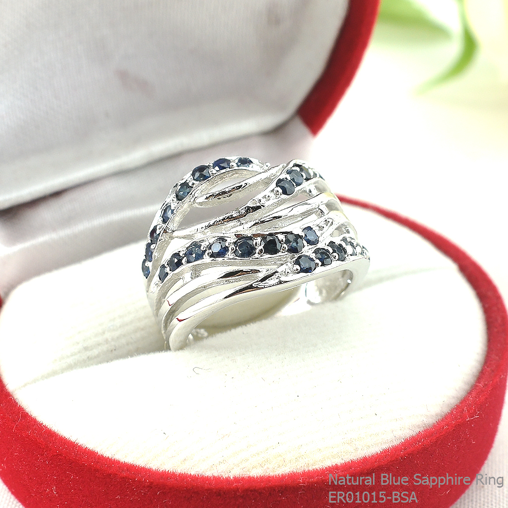 SKJewelryfactory แหวนเงินแท้ 92.5% ฝังพลอยไพลินแท้ ดีไซด์หรูหรา ER01015-BSA