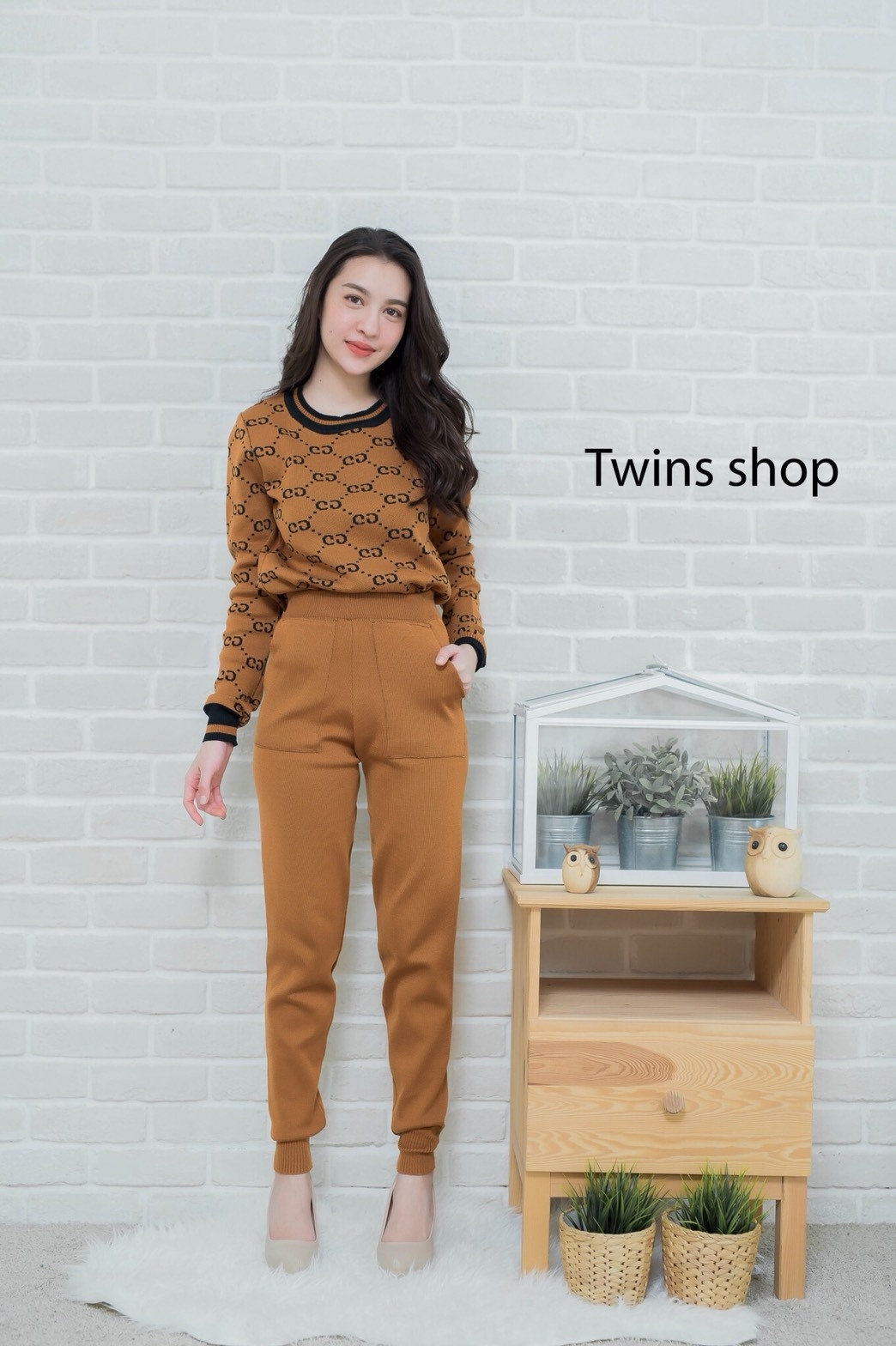 เสื้อผ้าเกาหลี พร้อมส่ง Set เสื้อ+กางเกงขายาว