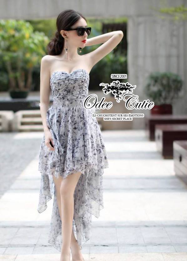 พร้อมส่ง เดรสเนื้อผ้าพริ้วๆ ลายผ้าสวย ทรงเกาะอก