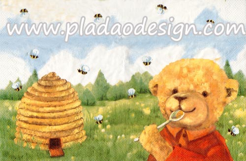 กระดาษสาพิมพ์ลาย rice paper สำหรับทำงาน handmade เดคูพาจ Decoupage แนวภาพ หมี เท็ดดี้ แบร์ Teddy brear หมีหนุ่ม ชิมน้ำผึ้ง บนทุ่งหญ้า และท้องฟ้า (pladao design)