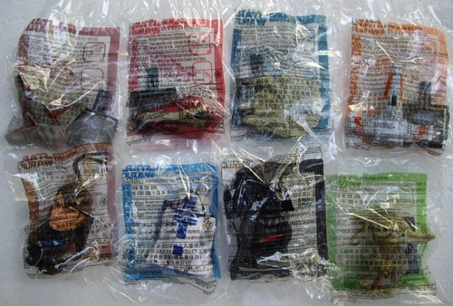2008 McDonald's แมคโดนัลด์ ของเล่น ของสะสม ตะลุยสงครามโคลนไปกับเหล่าอัศวินสตาร์วอร์ส Star Wars The Clone Wars ออกเมื่อ ตุลา 51 อยู่ในแพ็คค่ะ MIP