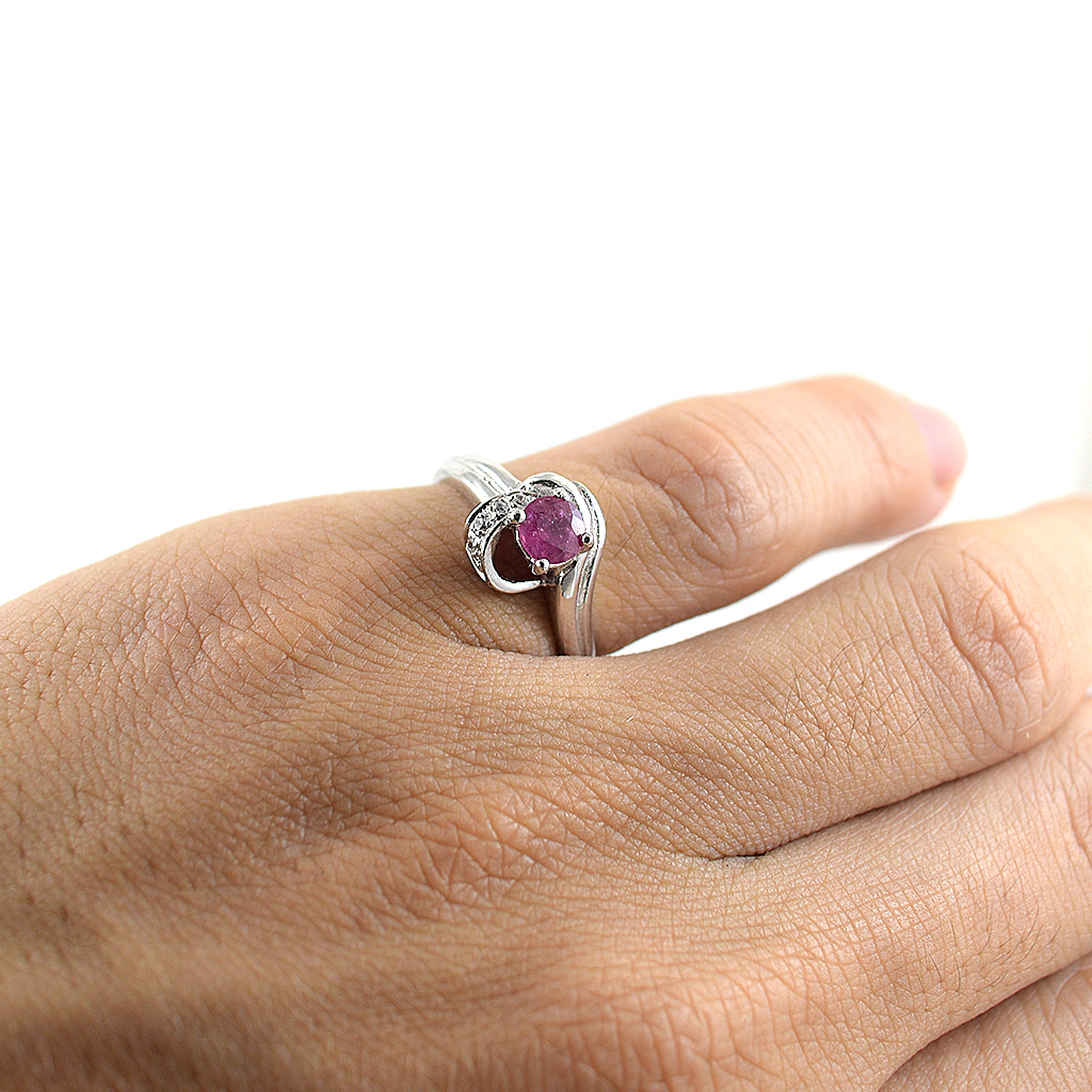 SKJewelryfactory แหวนเงินแท้ ฝังพลอยทับทิมแท้ ดีไซด์สวยไม่เหมือนใคร ER00806-RBY
