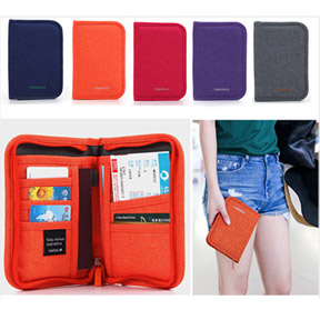 GB165 กระเป๋าถือใส่เงิน พาสปอร์ต นามบัตร บัตรATM มือถือ ใส่ของจุกจิก เอกสารต่างๆ ขนาดกระทัดรัด พกพาสะดวก ซิบเปิด-ปิด มีช่องจัดเก็บหลายช่อง ผ้าหนาอย่างดี งานสวย คุณภาพ ขนาด กว้าง 13.2 x สูง 18 x หนา 3 cm.