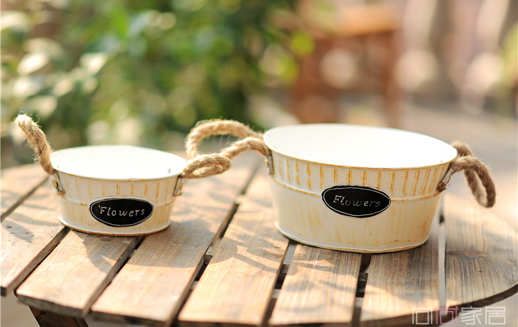 Pre-Order กระถางต้นไม้ทรงถังกลม มีหูเชือก สังกะสีทำสีเก่า เซต 2 ใบ Zakka