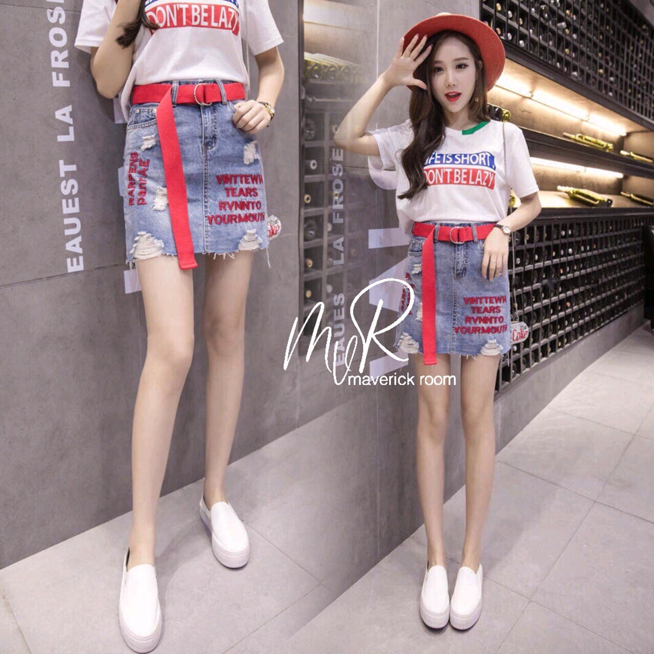 พร้อมส่ง กระโปรงเอวสูง ปักลายตัวอักษรสีแดง