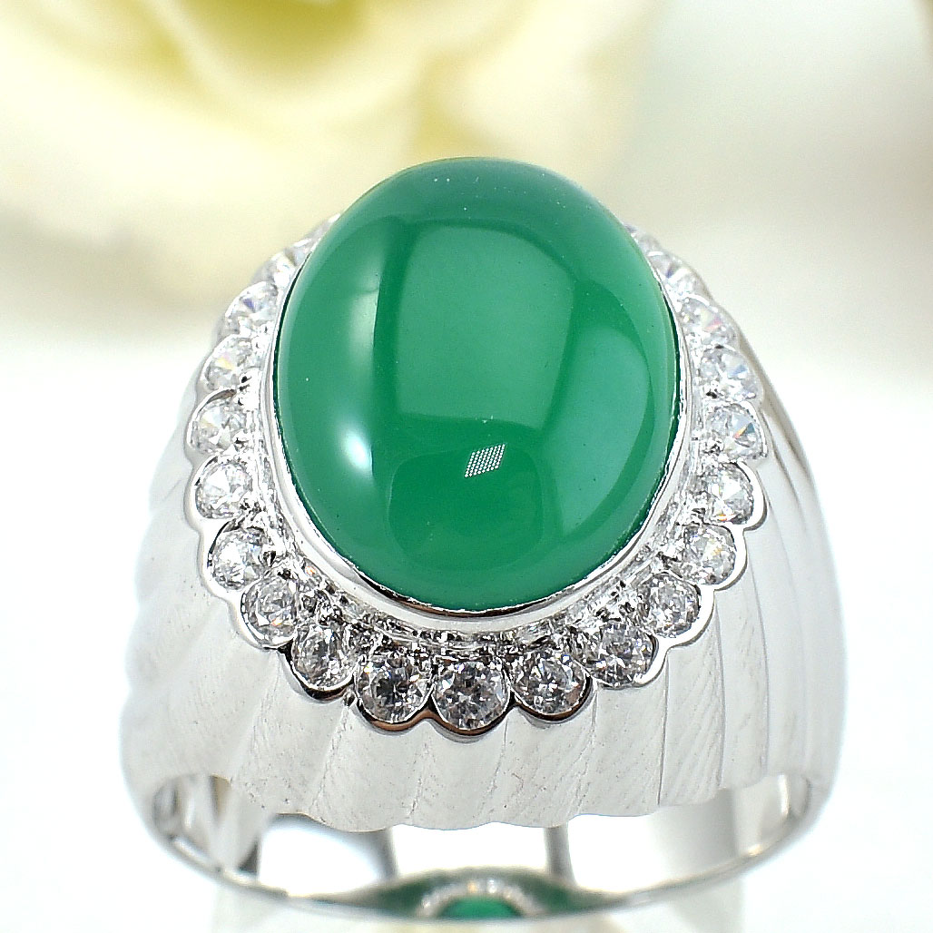 SKJewelryFactory แหวนพลอยกรีนอะเกทแท้ สีเขียวดุจดั่งมรกต แหวนชายทรงคลาสสิค MR00009-GAC