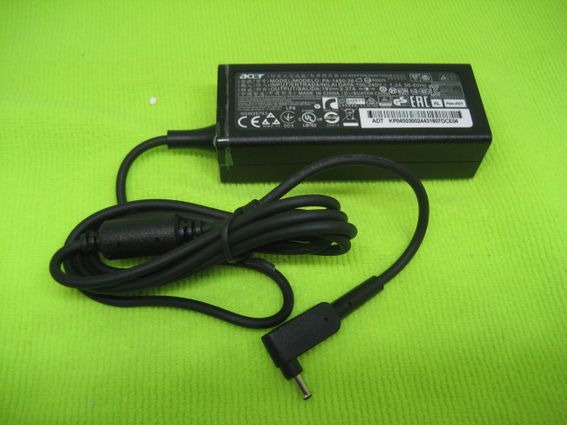 Acer 19v2.37A (3x1mm)