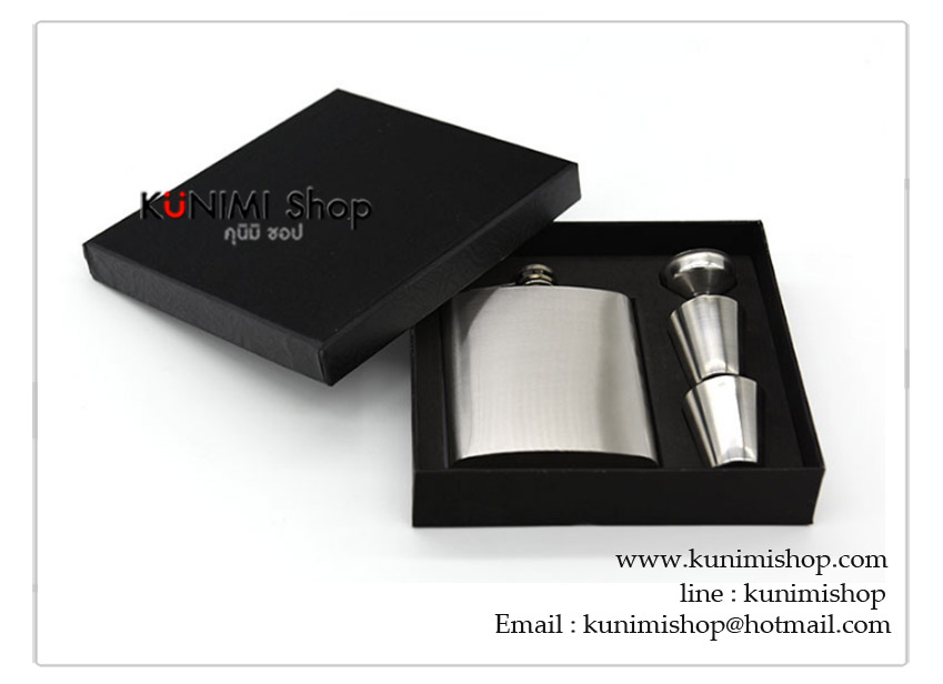 กระป๋องใส่เหล้าครบเซ็ต กระป๋อง ขวด ใส่เหล้า ใส่เครื่องดื่ม ทำจาก สแตนเลส Stainless Steel ขนาดเล็ก กะทัดรัด พกพา สะดวก มาพร้อมกับ ถ้วยสแตนเลส 2 ใบ , กรวยสแตนเลส 1 อัน ขนาดความจุ 7 ออนซ์ (210 ซีซี ) ( กว้าง : 9.5 ซม. , สูง(ถึงฝา) : 12.5 ซม., หนา : 2.5 ซม)