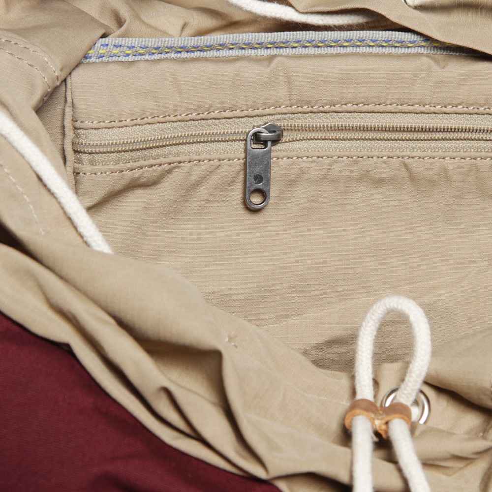 Fjallraven - NO.21 size สีแดงม่วง (DARK GARNET)