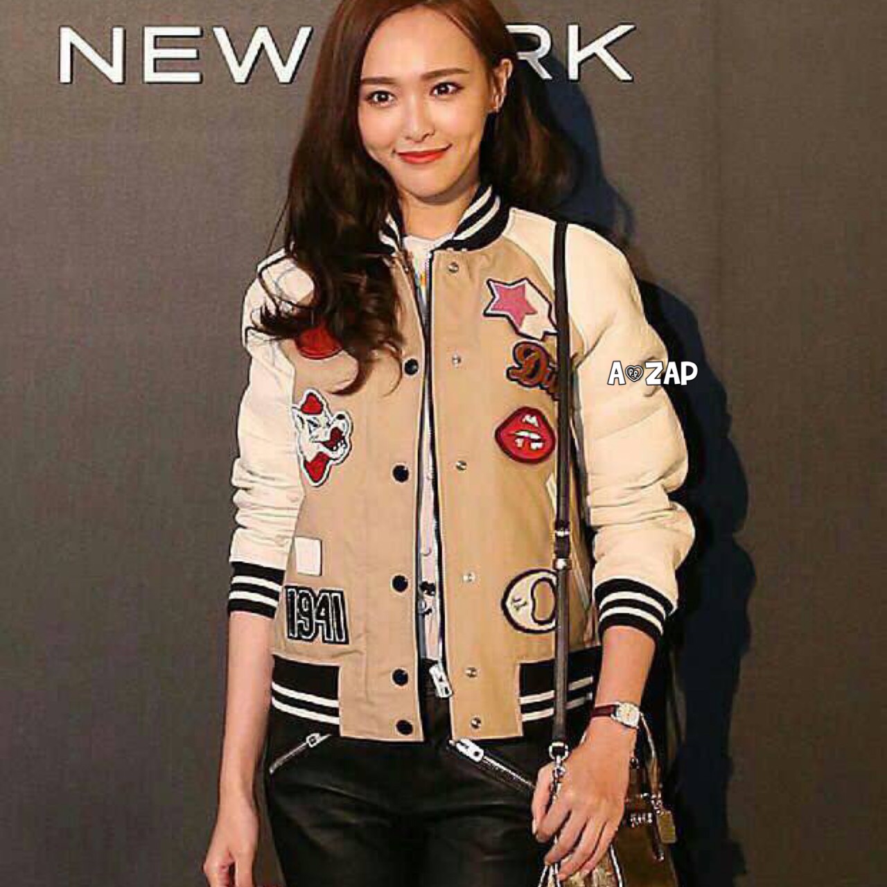 พร้อมส่ง Coach jacket.รุ่นใหม่ล่าสุดสีครีม