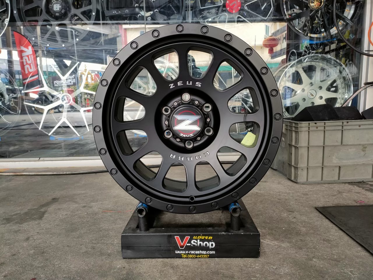 ล้อ ZEUS-03 ขอบ 18x9.0 6x139.7 ET+10 สีดำด้าน *ราคาต่อวง