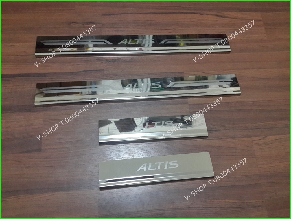 สครัฟเพลท 4ชิ้น Altis 2014