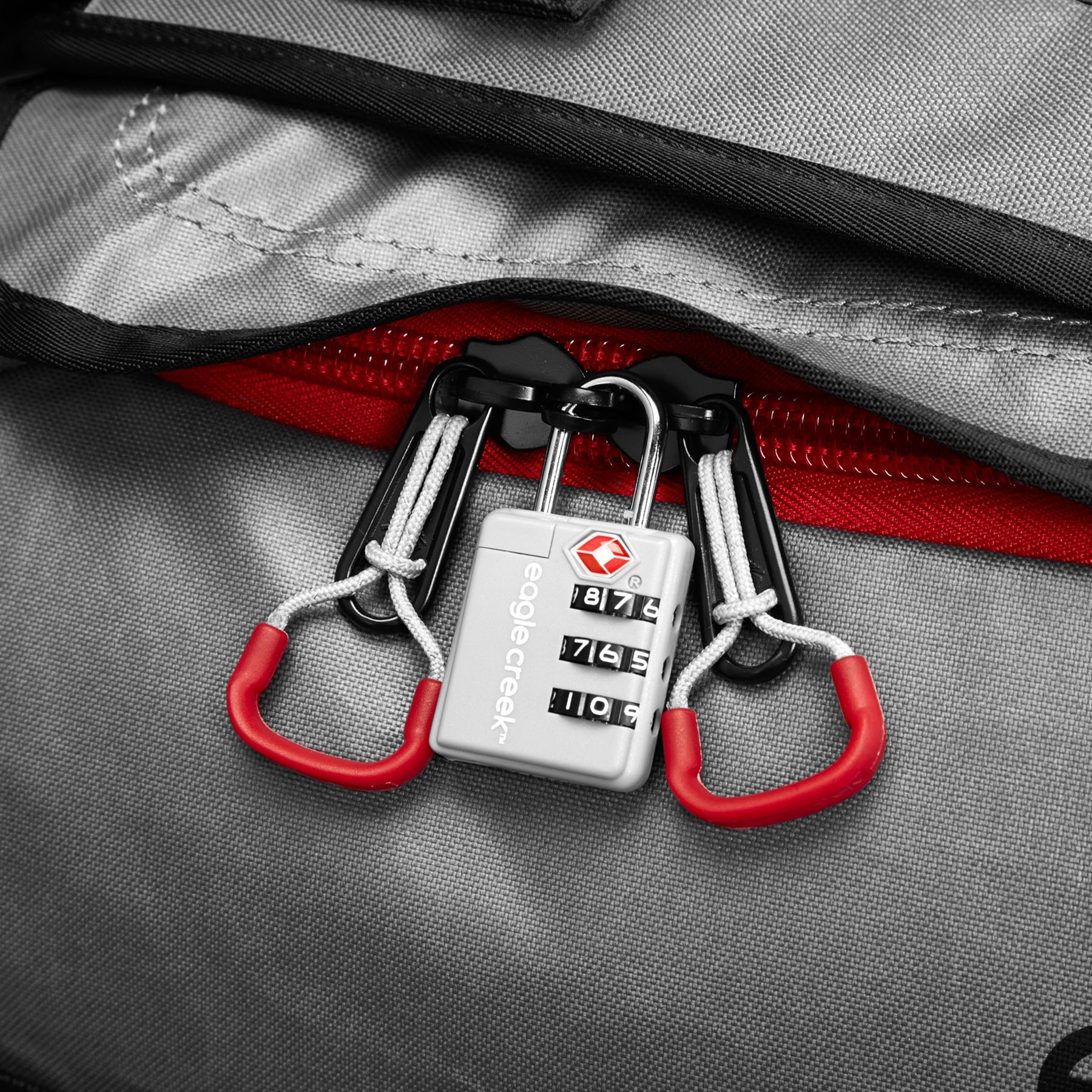 EAGLE CREEK - กระเป๋า Duffel รุ่น Hauler ไซส์ M สีเทาแดง (Grey/ Red) ความจุ 60 ลิตร