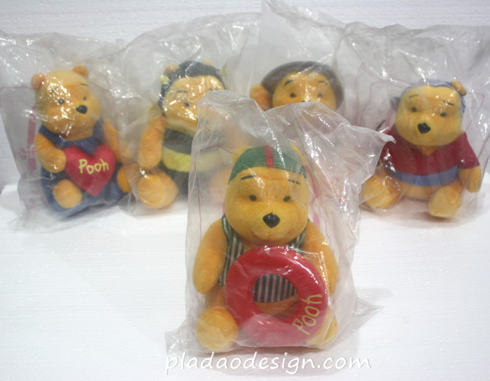1980 McDonald's แมคโดนัลด์ ของเล่น ของสะสม Winnie the Pooh ในชุด Life Guard อยู่ในแพ็คค่ะ MIP