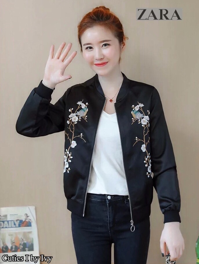 เสื้อเกาหลี พร้อมส่ง แจ๊คเก็ตหนังสีดำ