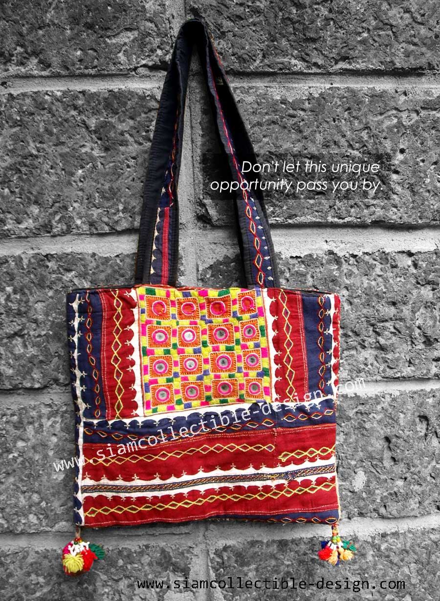 กระเป๋าผ้าด้นมือ จากอินเดีย BJB003 / Embroidery Ethnic Handmade Mirror Tribal Bag BJB003