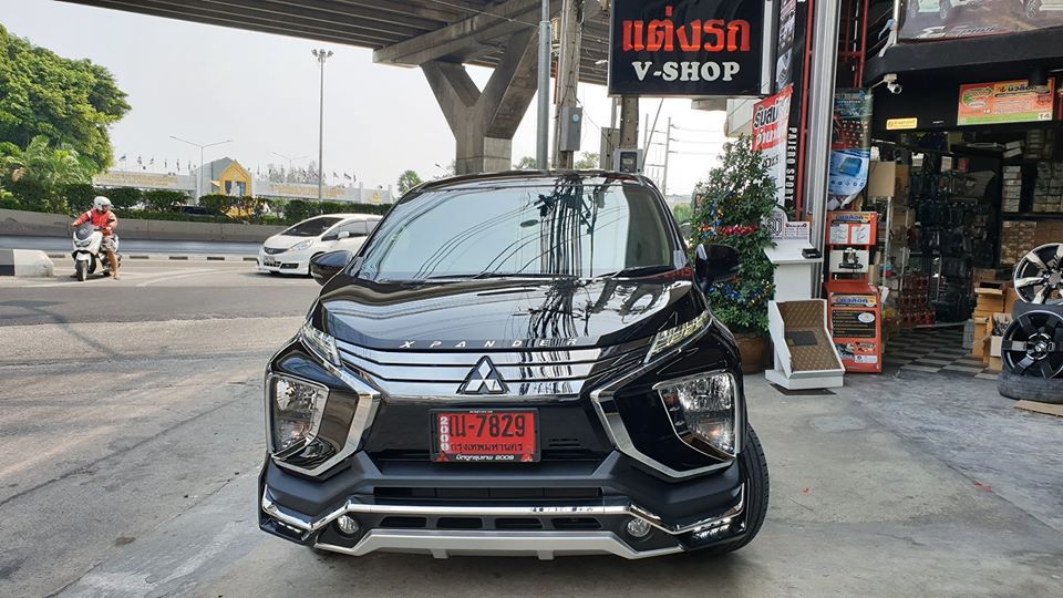 ชุดแต่ง Xpander ทรง Tihum ชุดเต็มพร้อมคิ้วล้อ 8ชิ้น