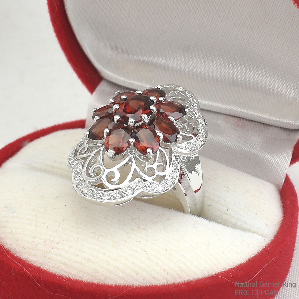 SKJewelryFactory แหวนเงินแท้ 92.5% ฝังพลอยโกเมนแท้ ER01134-GAN
