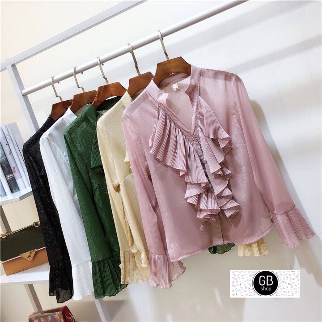 เสื้อเกาหลี พร้อมส่ง เสื้อเชิ้ต เนื้อผ้ามีกลิตเตอร์