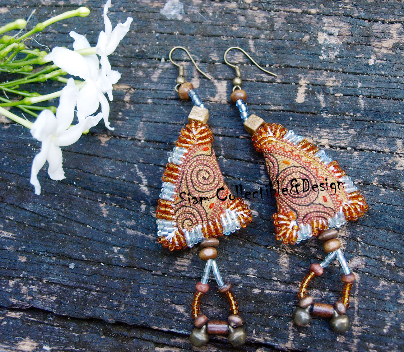 ต่างหู ทำมือ HME004/ Handmade Hmong Fabric Earrings