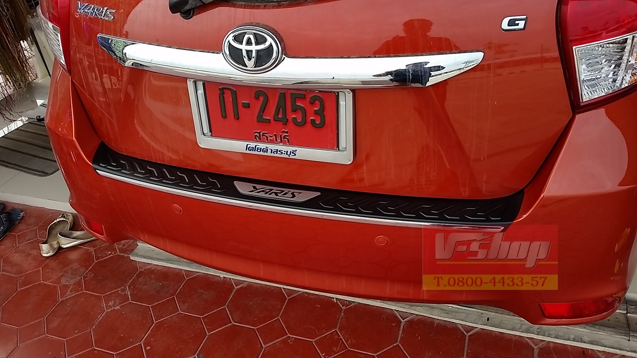 6007 new yaris 2014 ( กันรอยท้ายงาน FITT )