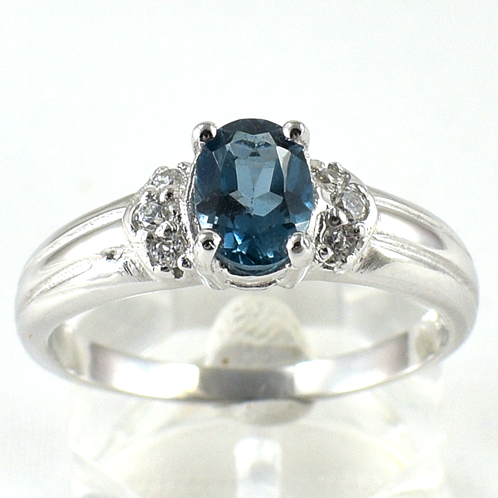 SKJewelryfactory แหวนพลอยลอนดอนบลูโทปาซแท้ สีฟ้าเข้ม ใส่แล้วดูภูมิฐาน ER02346-LBT