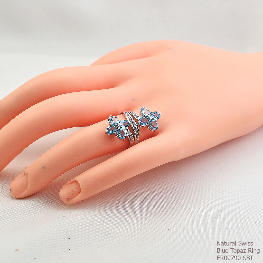 SKJewelryfactory แหวนเงินแท้ 92.5% ฝังพลอยสวิสบลูโทปาซแท้ ดีไซด์สุดหรู ER00790-SBT