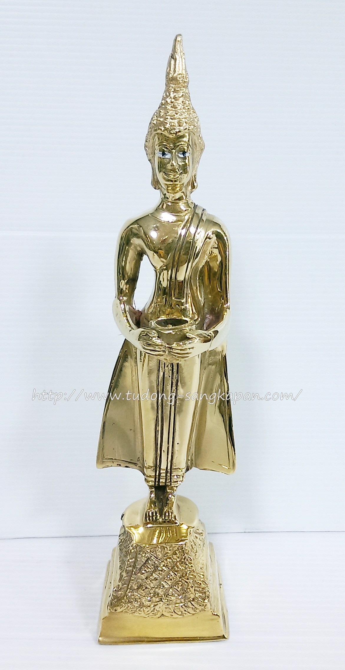 พระพุทธรูปทองเหลืองปางอุ้มบาตร (พระประจำวันพุธ)