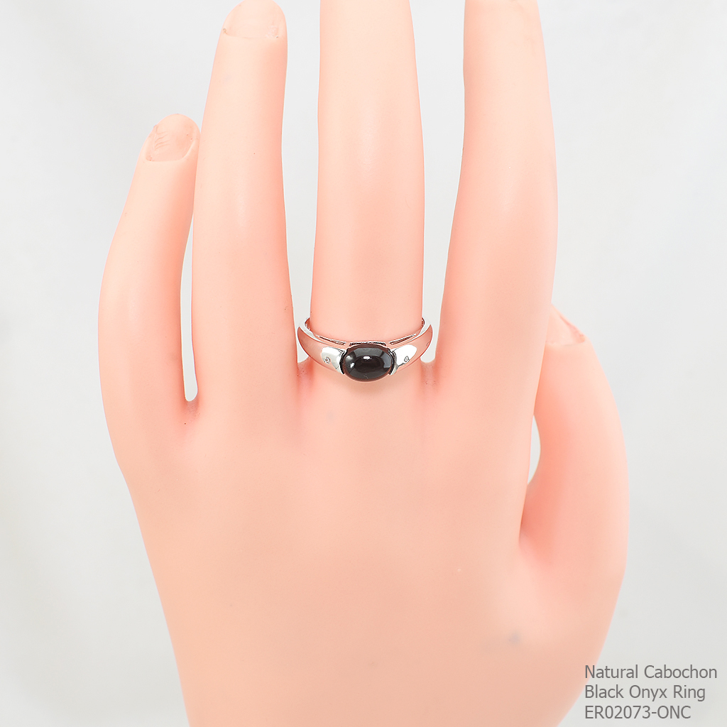 SKJewelryFactory แหวนนิลแท้ สไตล์เรียบๆ เหมาะสวมติดนิ้วตลอดเวลา และยังช่วยมีพลังศักดิ์สิทธิ์ช่วยปกป้องอันตราย ER02073-ONC