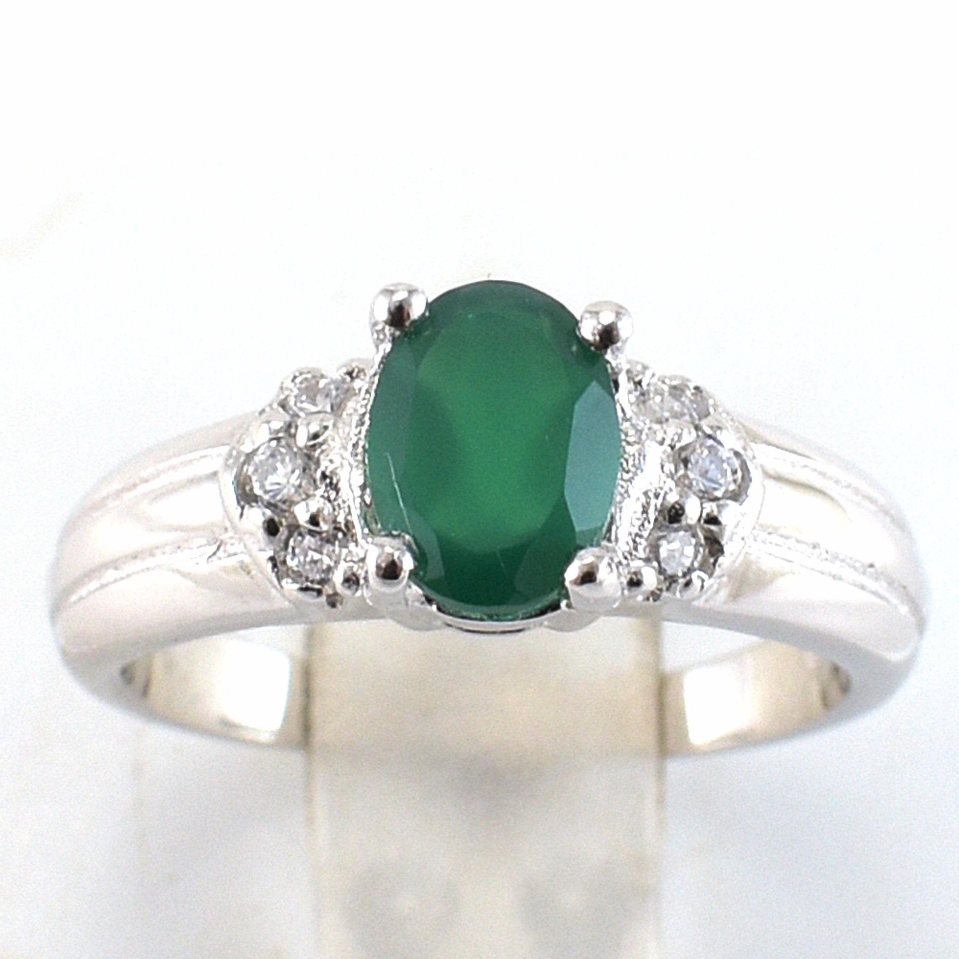 SKJewelryFactory แหวนเงินแท้ พลอยกรีนอะเกทแท้ล้อมเพชร พลอยสีเขียวขุ่นโปรางแสง ER02346-GAG