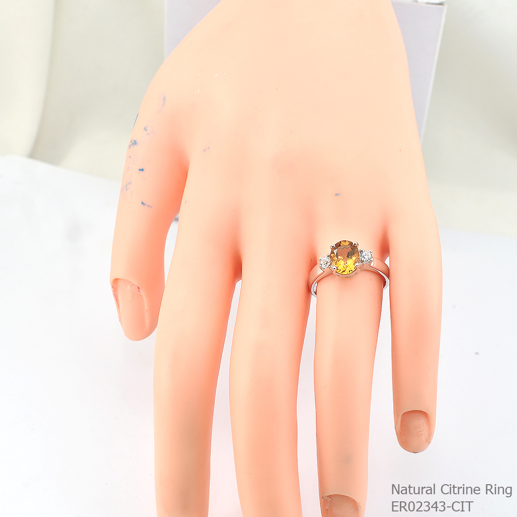 SKJewelryfactory แหวนเงินแท้ ฝังพลอยซิทรินแท้ ดีไซด์เรียบง่าย และได้รับความนิยมอย่างมาก ER02343-CIT