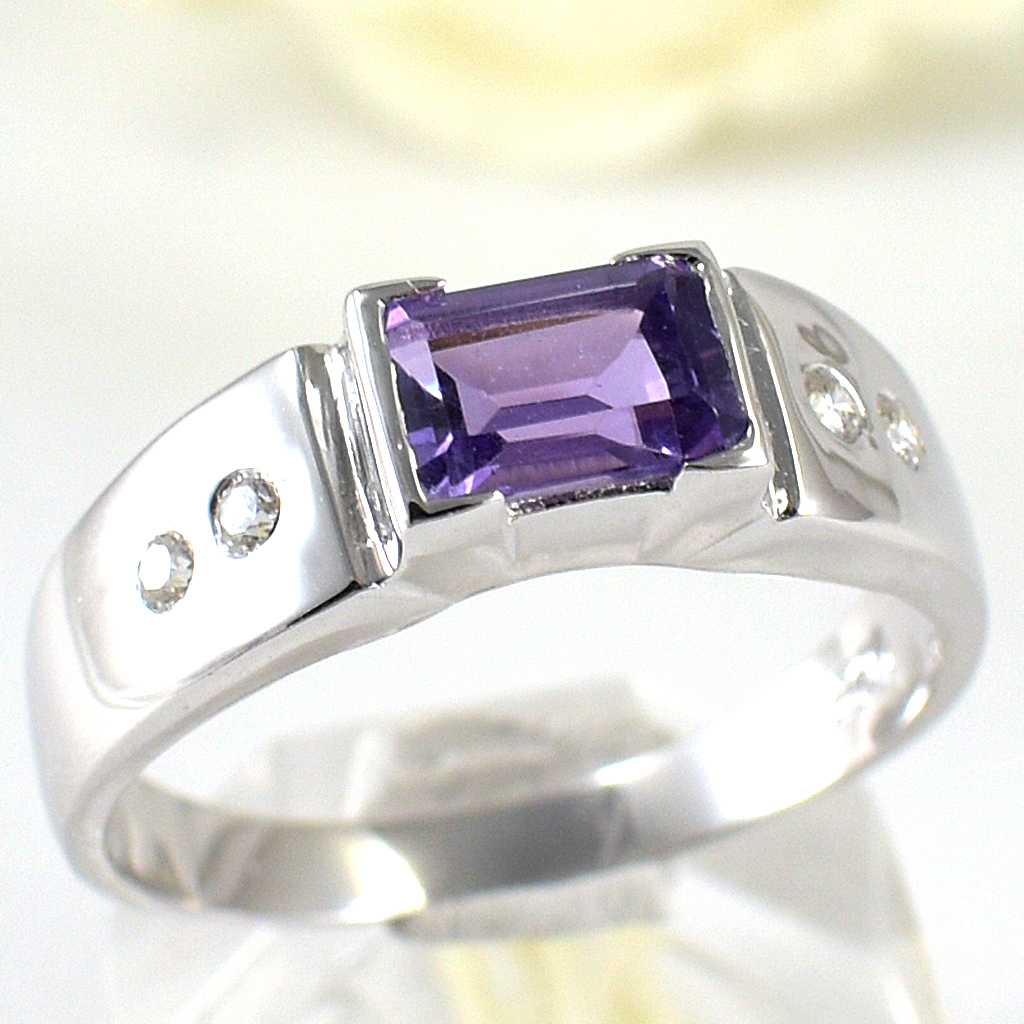 SKJewelryFactory แหวนเงินแท้ ฝังพลอยแอมิทิสต์แท้ พลอยเหลี่ยม ประดับเพชร ER02351-AMT