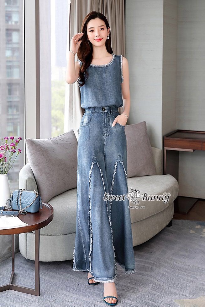 เสื้อผ้าแฟชั่น พร้อมส่ง ชุดเซ็ทเสื้อ+กางเกงผ้ายีนส์