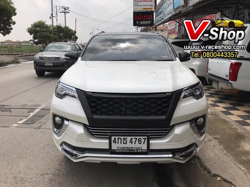 ชุดแต่ง New Fortuner Tithum 