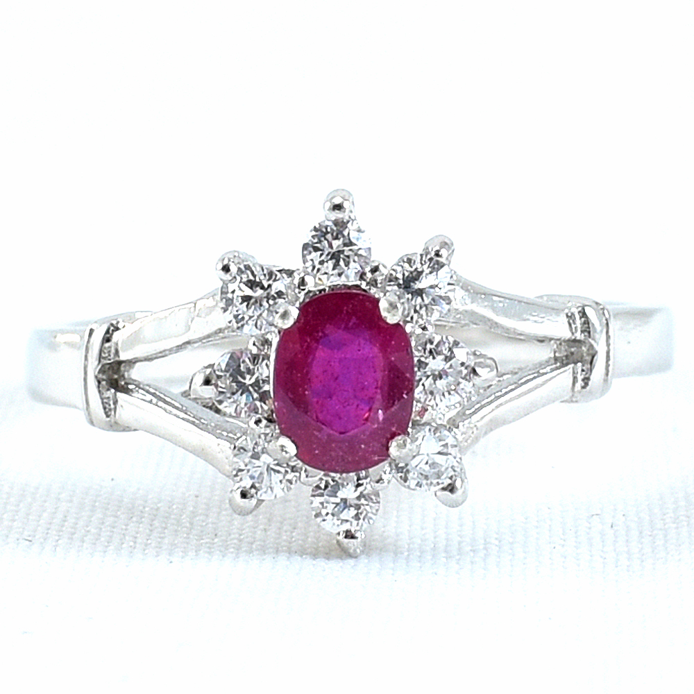 SKJewelryfactory แหวนทับทิมแท้ ล้อมเพชร ER01228-RBY